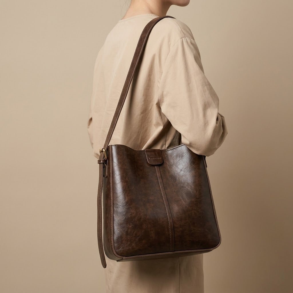 Lot Sacs Cabas Cuir Souple avec Petite Pochette - 1001 Sacs
