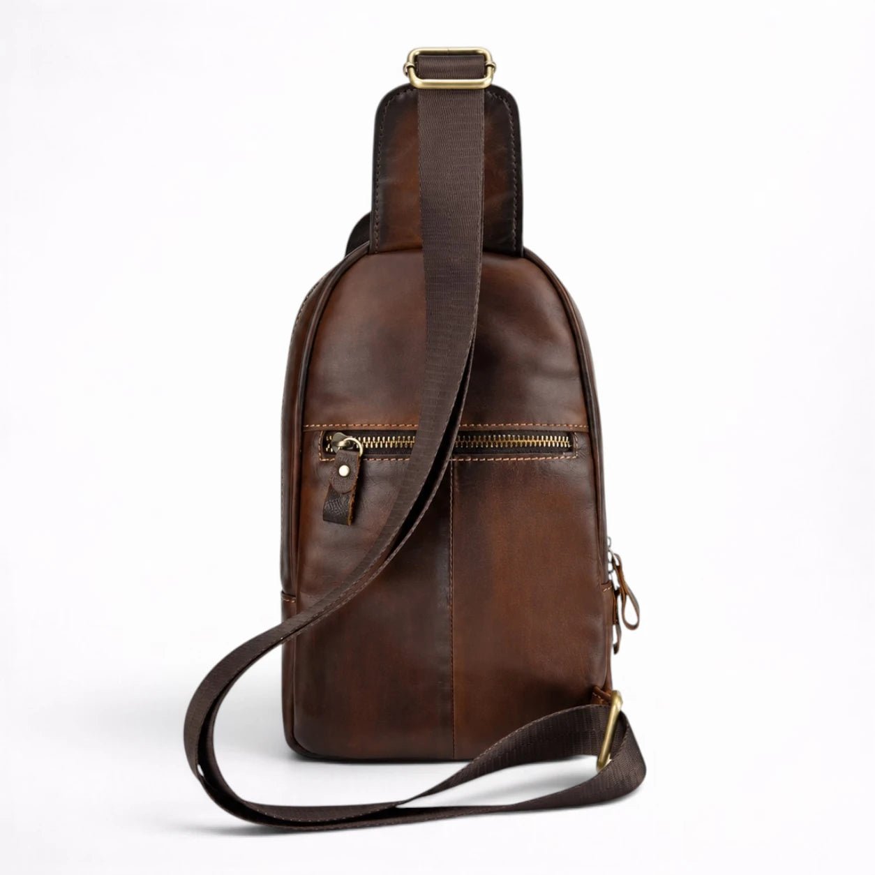 Sac Poitrine en Cuir de Vachette Vieilli Peint à la Main - 1001 Sacs